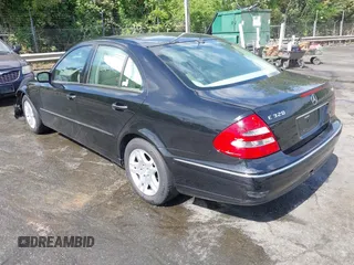 2006 Mercedes-Benz E 320 CDI with VIN WDBUF26J16A936254, listed as a IAAI auction lot 42073427 with 375,857 mi miles and . Bid and sale history available at DreamBid. Image 3.
