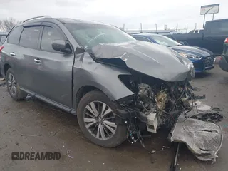 2018 Nissan Pathfinder SL with VIN 5N1DR2MM2JC645941, listed as a IAAI auction lot 41117695 with 1 mi miles. Bid and sale history available at carsss.com. Image 1.