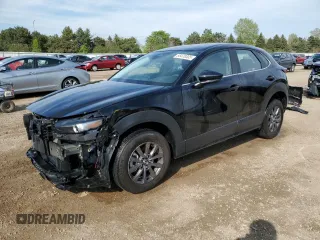 2024 Mazda CX-30 S z VIN 3MVDMBAM7RM673718, wystawiony jako Copart lot #55478305 z przebiegiem 16 745 mil mil oraz Szkoda całkowita • Salvage title. Historia ofert i sprzedaży dostępna na DreamBid. Obrazek 1.