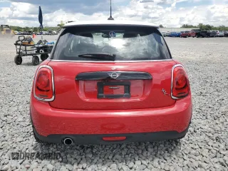2019 MINI Hardtop Cooper с VIN WMWXP5C59K2H32200, выставлен на аукционе Copart как лот 62557905 с пробегом 17 257 миль миль и Списание • Salvage title. История ставок и продаж доступна на DreamBid. Изображение 6.