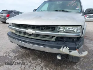 2005 Chevrolet Suburban LT with VIN 3GNEC16Z55G112439, listed as a IAAI auction lot 41994235 with 1 mi miles. Bid and sale history available at carsss.com. Image 6.