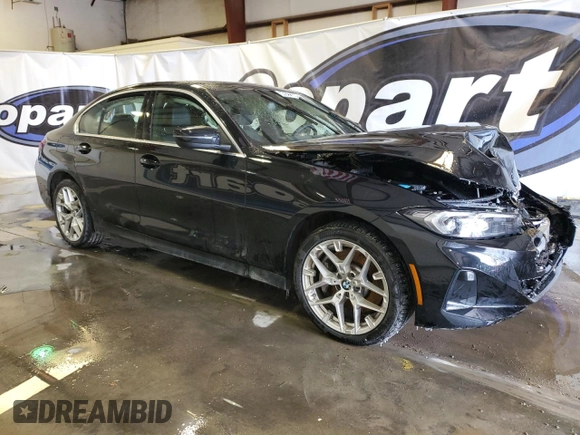 2025 BMW 3 Series 330i xDrive with VIN 3MW89CW05S8E99532, listed as a Copart auction lot 46223695 with 0 mi miles and Clean Title. Bid and sale history available at carsss.com. Image 4.