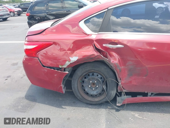 2016 Nissan Altima S z VIN 1N4AL3AP4GN353532, wystawiony jako IAAI lot #42325237 z przebiegiem 165 624 mil mil oraz . Historia ofert i sprzedaży dostępna na DreamBid. Obrazek 6.