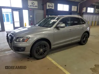 2009 Audi Q5 Premium Plus z VIN WA1KK78R09A044239, wystawiony jako Copart lot #48529435 z przebiegiem 156 941 mil mil oraz Szkoda całkowita • Salvage title. Historia ofert i sprzedaży dostępna na DreamBid. Obrazek 1.