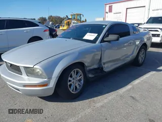 2006 Ford Mustang Standard with VIN 1ZVFT80N565198126, listed as a IAAI auction lot 41946052 with 159,915 mi miles. Bid and sale history available at carsss.com. Image 17.