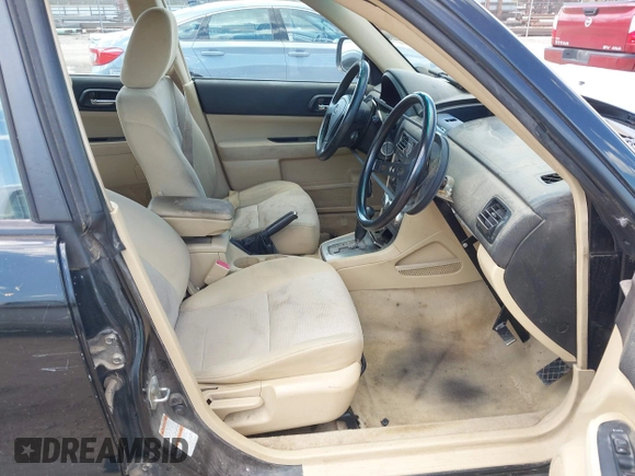 2006 Subaru Forester 2.5 X w/Premium Pkg with VIN JF1SG65636H716105, listed as a IAAI auction lot 41875565 with 204,667 mi miles. Bid and sale history available at carsss.com. Image 5.