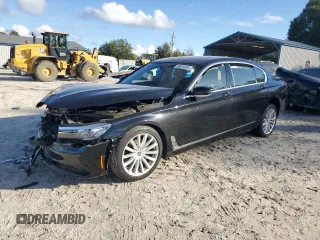 2019 BMW 7 Series 740i with VIN WBA7E2C53KB454766, listed as a Copart auction lot 85514494 with 0 mi miles and Salvage Title. Bid and sale history available at carsss.com. Image 1.