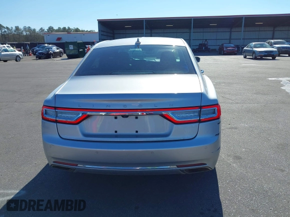 2018 Lincoln Continental Select with VIN 1LN6L9SKXJ5612470, listed as a IAAI auction lot 41350596 with 120,727 mi miles. Bid and sale history available at carsss.com. Image 17.
