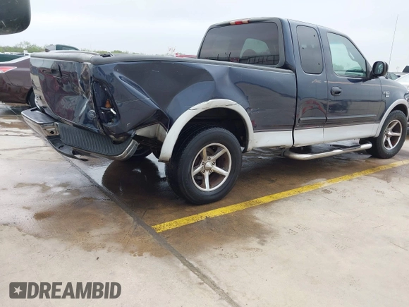 2000 Ford F-150 XL with VIN 1FTRX17L0YKA68579, listed as a IAAI auction lot 41941226 with 1 mi miles. Bid and sale history available at carsss.com. Image 4.