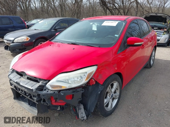 2013 Ford Focus SE with VIN 1FADP3F24DL260760, listed as a IAAI auction lot 41854075 with 125,410 mi miles. Bid and sale history available at carsss.com. Image 2.