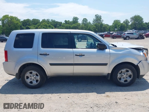 2014 Honda Pilot LX with VIN 5FNYF4H22EB024677, listed as a IAAI auction lot 42645408 with 133,271 mi miles and . Bid and sale history available at DreamBid. Image 13.