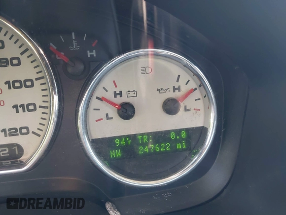 2006 Ford F-150 XLT with VIN 1FTPW14586KC82846, listed as a IAAI auction lot 42122120 with 247,622 mi miles and . Bid and sale history available at carsss.com. Image 7.