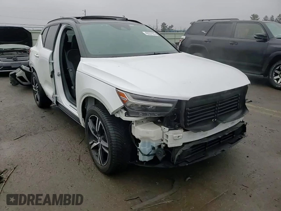 2019 Volvo XC40 R-Design z VIN YV4AC2HMXK2068129, wystawiony jako Copart lot #43337635 z przebiegiem 88 227 mil mil oraz Szkoda całkowita • Salvage title. Historia ofert i sprzedaży dostępna na DreamBid. Obrazek 12.