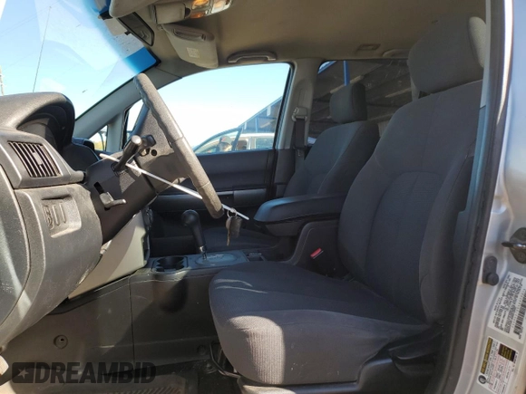 2004 Mitsubishi Endeavor LS with VIN 4A4MN21S54E058976, listed as a Copart auction lot 79128914 with 253,697 mi miles and Salvage Title. Bid and sale history available at carsss.com. Image 7.