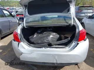 2017 Toyota Corolla L с VIN 2T1BURHE8HC785578, выставлен на аукционе IAAI как лот 41923274 с пробегом 794 000 миль миль и . История ставок и продаж доступна на DreamBid. Изображение 15.