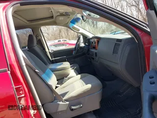 2006 Dodge 1500 SLT with VIN 1D7HU18266S679388, listed as a IAAI auction lot 41792806 with 207,161 mi miles. Bid and sale history available at carsss.com. Image 5.