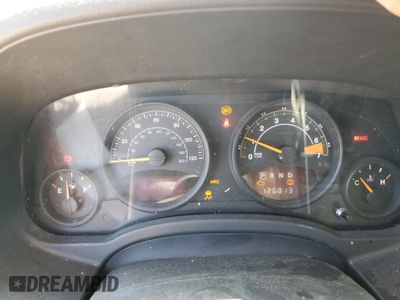 2014 Jeep Patriot Latitude z VIN 1C4NJRFB6ED817392, wystawiony jako Copart lot #52930055 z przebiegiem 126 813 mil mil oraz Szkoda całkowita • Salvage title. Historia ofert i sprzedaży dostępna na DreamBid. Obrazek 9.