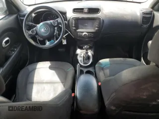 2019 Kia Soul + with VIN KNDJP3A55K7690687, listed as a Copart auction lot 55252025 with 142,592 mi miles and Clean Title. Bid and sale history available at DreamBid. Image 8.