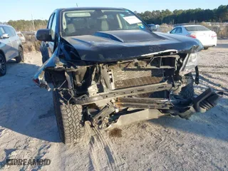 2021 Chevrolet Colorado 4WD ZR2 with VIN 1GCGTEEN7M1111068, listed as a IAAI auction lot 41335634 with 96,261 mi miles. Bid and sale history available at carsss.com. Image 6.