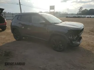 2020 Jeep Compass Latitude with VIN 3C4NJCBB3LT205774, listed as a Copart auction lot 43865785 with 62,880 mi miles and Salvage Title. Bid and sale history available at carsss.com. Image 4.
