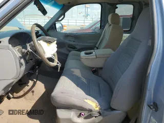 1998 Ford F-250 с VIN 1FTPX28L6WKB05420, выставлен на аукционе Copart как лот 72421204 с пробегом 166 399 миль миль и Списание • Salvage title. История ставок и продаж доступна на DreamBid. Изображение 7.