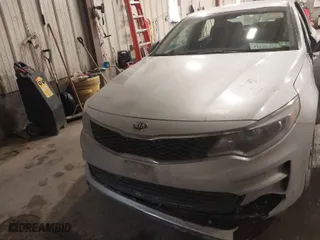 2018 Kia Optima S with VIN 5XXGT4L35JG263409, listed as a IAAI auction lot 41646396 with 97,793 mi miles. Bid and sale history available at carsss.com. Image 6.
