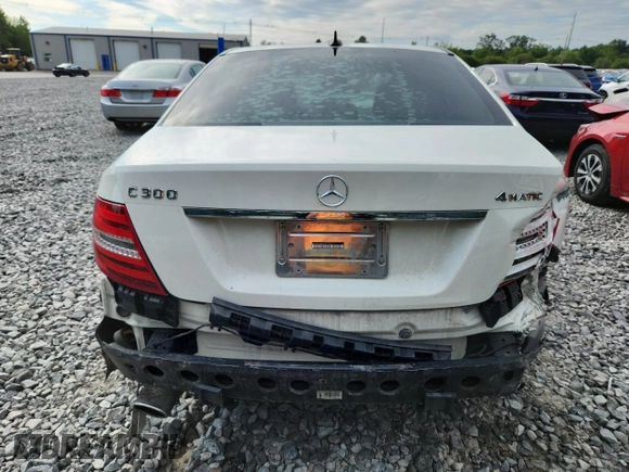2012 Mercedes-Benz C 300 Sport с VIN WDDGF8BB6CR233512, выставлен на аукционе Copart как лот 60822185 с пробегом 167 011 миль миль и Чистый • Clean title. История ставок и продаж доступна на DreamBid. Изображение 6.