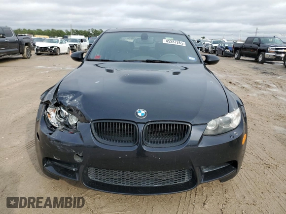 2011 BMW M3 z VIN WBSPM9C54BE202949, wystawiony jako Copart lot #45287265 z przebiegiem 78 524 mil mil oraz Szkody całkowita. Historia ofert i sprzedaży dostępna na DreamBid. Obrazek 5.