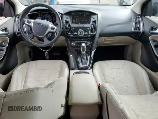2014 Ford Focus Electric with VIN 1FADP3R41EL350530, listed as a Copart auction lot 42652785 with 118,334 mi miles and Clean title. Bid and sale history available at DreamBid. Image 8.