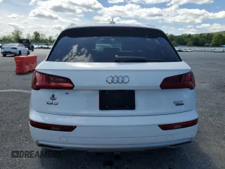 2018 Audi Q5 Premium z VIN WA1ANAFY3J2014693, wystawiony jako Copart lot #55385415 z przebiegiem 73 121 mil mil oraz Szkoda całkowita • Salvage title. Historia ofert i sprzedaży dostępna na DreamBid. Obrazek 6.