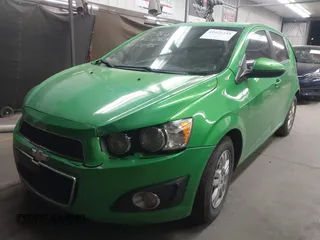2016 Chevrolet Sonic LT with VIN 1G1JC6SH8G4150595, listed as a IAAI auction lot 41922233 with 81,335 mi miles. Bid and sale history available at carsss.com. Image 18.