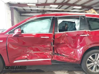2020 Cadillac XT6 AWD Premium Luxury with VIN 1GYKPDRS0LZ215534, listed as a IAAI auction lot 42299906 with 23,004 mi miles and . Bid and sale history available at DreamBid. Image 15.