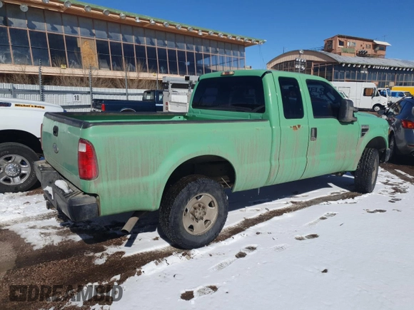2008 Ford Super Duty F-250 SRW XL with VIN 1FTSX21YX8EA41027, listed as a Copart auction lot 45530625 with 87,934 mi miles and Salvage Title. Bid and sale history available at carsss.com. Image 3.