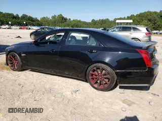 2018 Cadillac CTS-V z VIN 1G6A15S64J0157874, wystawiony jako Copart lot #70587854 z przebiegiem 40 802 mil mil oraz Szkody całkowita. Historia ofert i sprzedaży dostępna na DreamBid. Obrazek 2.