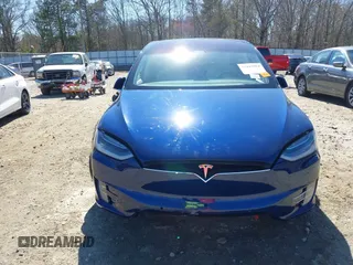 2017 Tesla Model X 90D z VIN 5YJXCBE26HF079022, wystawiony jako IAAI lot #41847954 z przebiegiem 74 940 mil mil oraz . Historia ofert i sprzedaży dostępna na DreamBid. Obrazek 13.