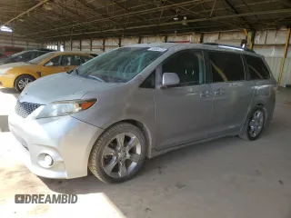 2011 Toyota Sienna SE с VIN 5TDXK3DC6BS081102, выставлен на аукционе Copart как лот 55336735 с пробегом 238 234 миль миль и Чистый • Clean title. История ставок и продаж доступна на DreamBid. Изображение 1.