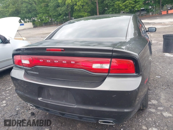2013 Dodge Charger SE z VIN 2C3CDXBG8DH629628, wystawiony jako IAAI lot #42199220 z przebiegiem 153 556 mil mil oraz . Historia ofert i sprzedaży dostępna na DreamBid. Obrazek 16.