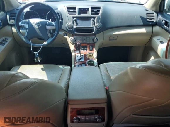2013 Toyota Highlander Limited with VIN 5TDDK3EH8DS235518, listed as a Copart auction lot 62254505 with 230,268 mi miles and Salvage title. Bid and sale history available at DreamBid. Image 8.