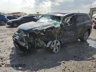 2019 Toyota Highlander Limited with VIN 5TDDZRFHXKS988509, listed as a Copart auction lot 56712585 with Not provided miles and Salvage title. Bid and sale history available at DreamBid. Image 1.