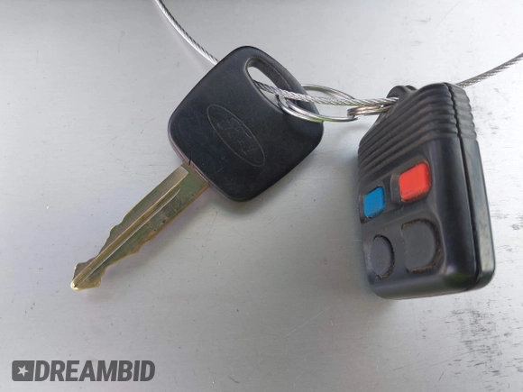 2005 Ford Focus with VIN 3FAHP31N55R123882, listed as a IAAI auction lot 42667136 with Not provided miles and . Bid and sale history available at DreamBid. Image 11.