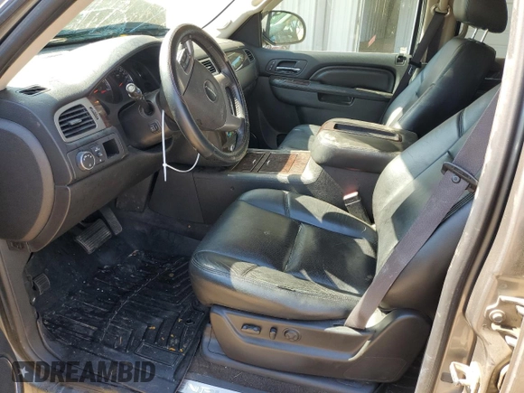 2012 GMC Yukon XL Denali with VIN 1GKS1MEF2CR223865, listed as a Copart auction lot 77574634 with 139,217 mi miles and Salvage Title. Bid and sale history available at carsss.com. Image 7.