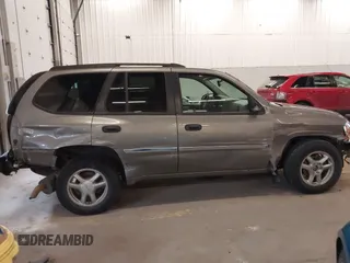 2008 GMC Envoy SLT z VIN 1GKDT13S082134197, wystawiony jako IAAI lot #41936678 z przebiegiem 140 524 mil mil oraz . Historia ofert i sprzedaży dostępna na DreamBid. Obrazek 13.