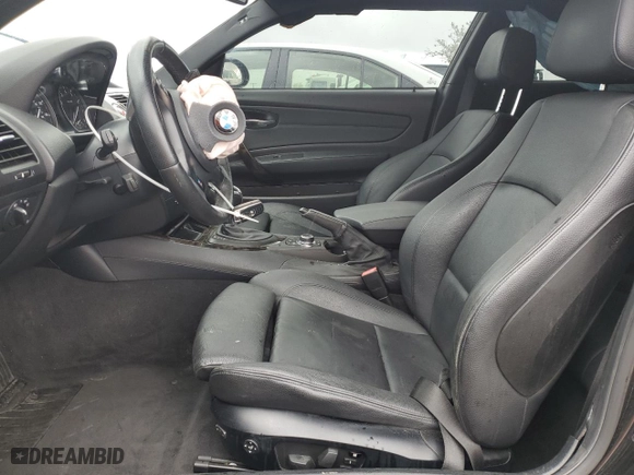 2009 BMW 1 Series 135i with VIN WBAUC73519VK95762, listed as a Copart auction lot 49636375 with 89,890 mi miles and Salvage Title. Bid and sale history available at carsss.com. Image 7.