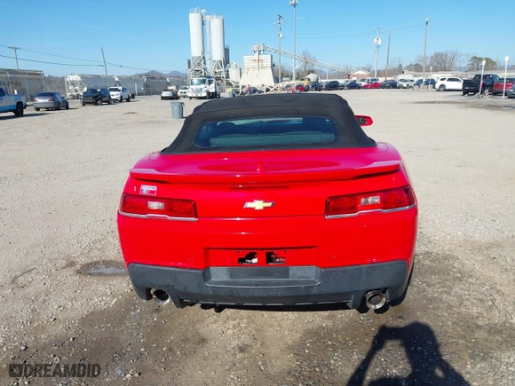 2015 Chevrolet Camaro LT with VIN 2G1FD3D36F9291437, listed as a IAAI auction lot 41492143 with 98,041 mi miles. Bid and sale history available at carsss.com. Image 16.