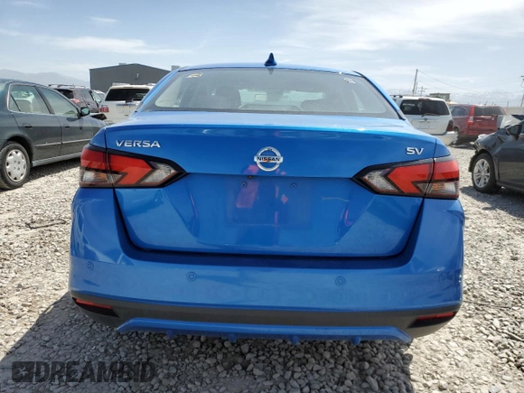 2020 Nissan Versa SV z VIN 3N1CN8EV4LL870555, wystawiony jako Copart lot #56650675 z przebiegiem 49 724 mil mil oraz Szkoda całkowita • Salvage title. Historia ofert i sprzedaży dostępna na DreamBid. Obrazek 6.