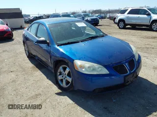 2007 Pontiac G6 GT with VIN 1G2ZH58N974256318, listed as a IAAI auction lot 41780431 with 202,994 mi miles. Bid and sale history available at carsss.com. Image 1.