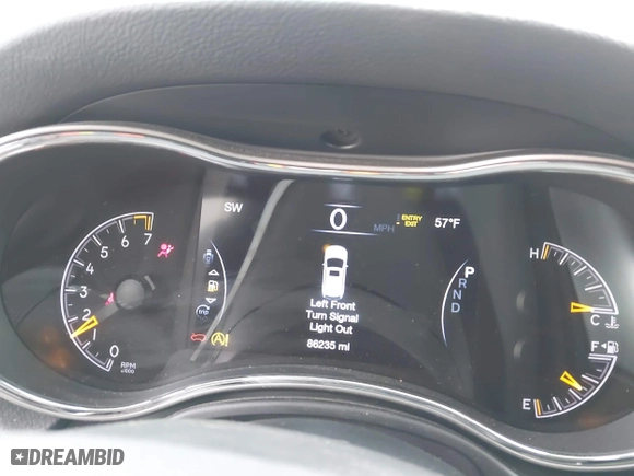 2019 Jeep Grand Cherokee Trailhawk with VIN 1C4RJFLG0KC837817, listed as a IAAI auction lot 41754787 with 86,235 mi miles. Bid and sale history available at carsss.com. Image 7.