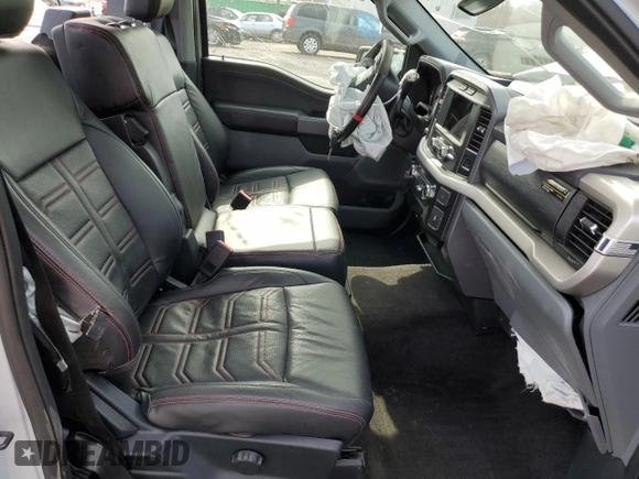 2021 Ford F-150 XL with VIN 1FTMF1C57MKD79392, listed as a Copart auction lot 49148275 with 29,241 mi miles and Salvage title. Bid and sale history available at DreamBid. Image 7.