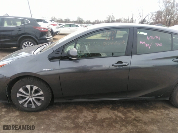 2019 Toyota Prius LE with VIN JTDL9RFU9K3009363, listed as a IAAI auction lot 41812912 with 28,442 mi miles. Bid and sale history available at carsss.com. Image 14.