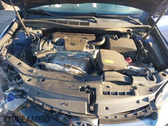 2015 Toyota Camry XLE z VIN 4T1BF1FK9FU884586, wystawiony jako IAAI lot #41789131 z przebiegiem 166 422 mil mil oraz . Historia ofert i sprzedaży dostępna na DreamBid. Obrazek 10.